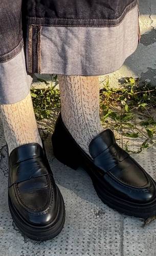 Gambaletto in caldo cotone bottonato traforato crema